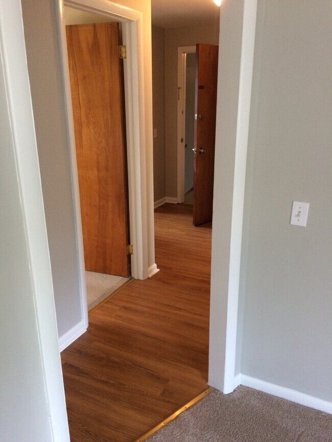 Building Photo - 402 McKinley Street