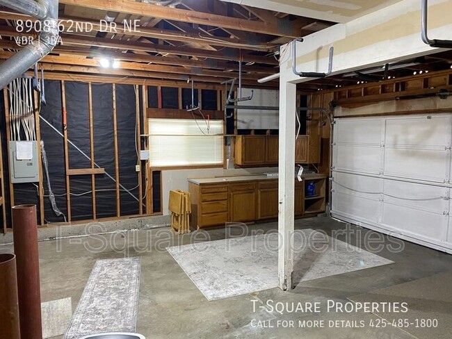 Building Photo - 8908 62nd Dr NE