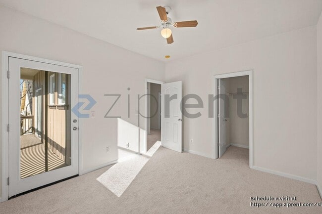 Building Photo - 155 E Heritage Dr