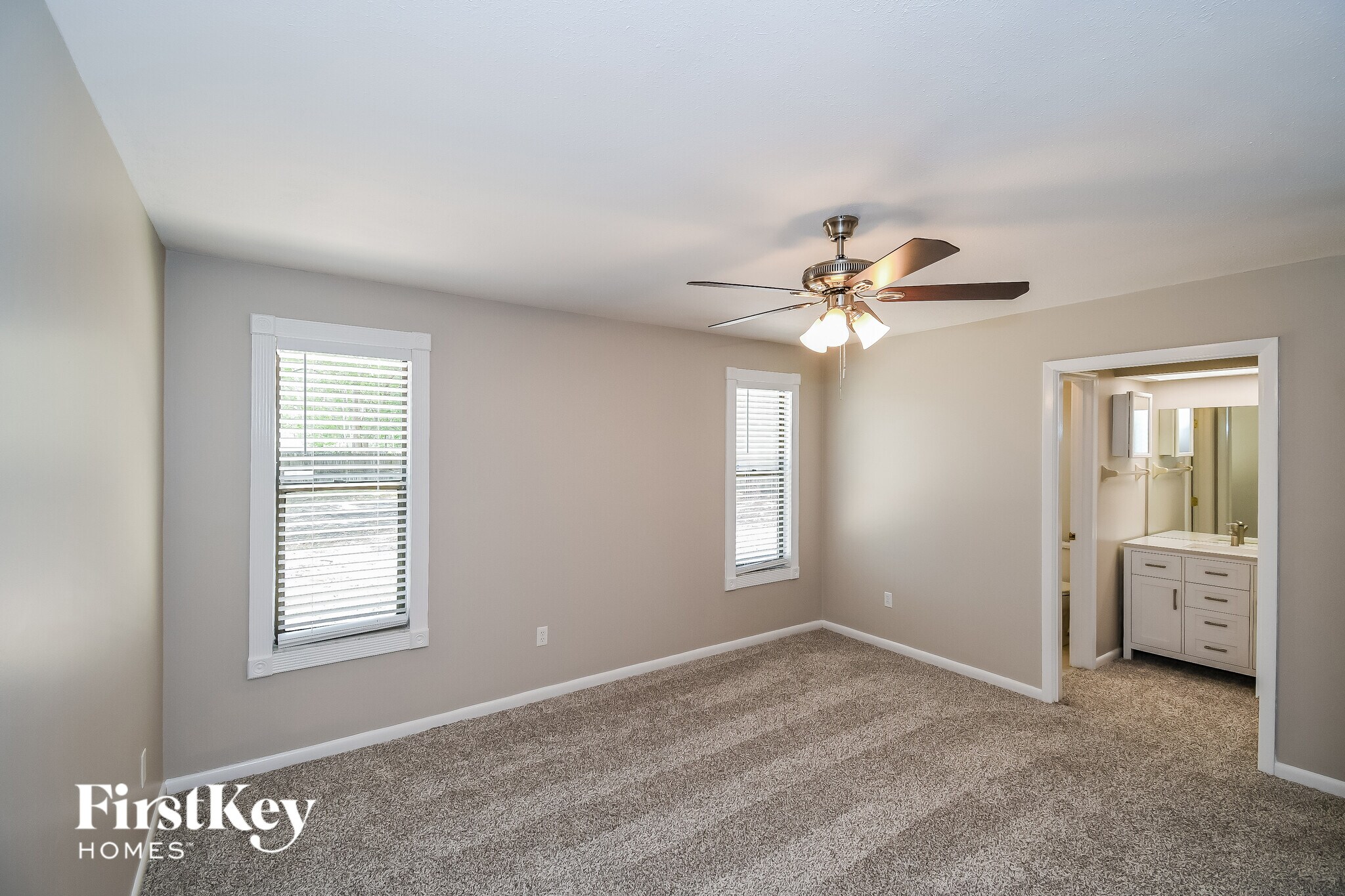 Building Photo - 10849 Knottingby Dr