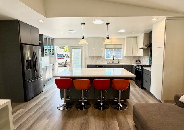 kitchen - 23205 Anza Ave
