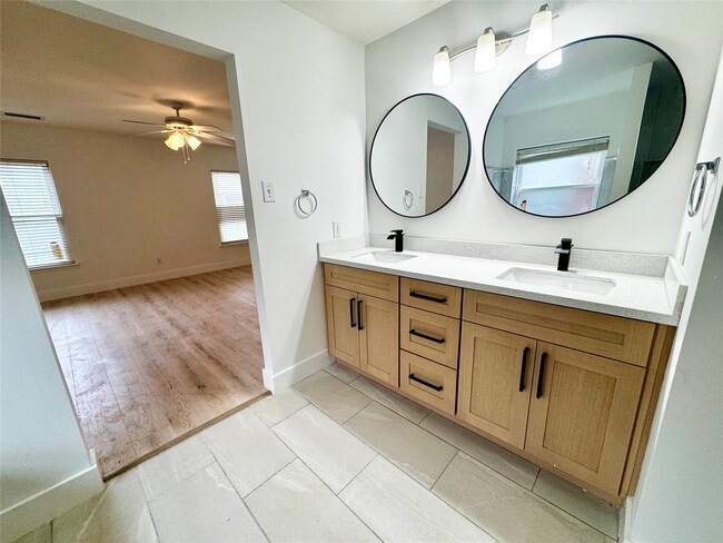 Building Photo - 19622 Sasquatch Dr