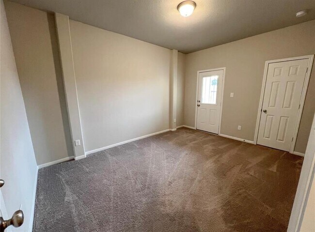 Building Photo - 3544 Terreno Vista Blvd