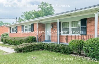 Building Photo - Gorgeous, Recently Updated Three-Bedroom Home