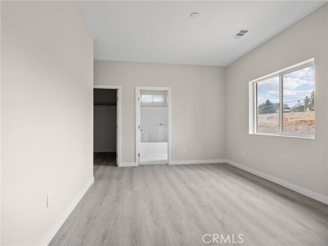 Building Photo - 8411 Buckthorn Ave