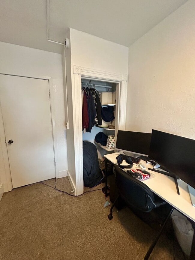 Building Photo - 6209 Raleigh St