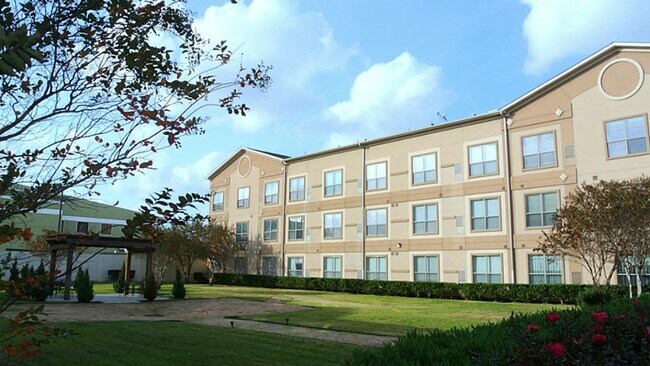 Building Photo - 6655 W Sam Houston Pkwy N