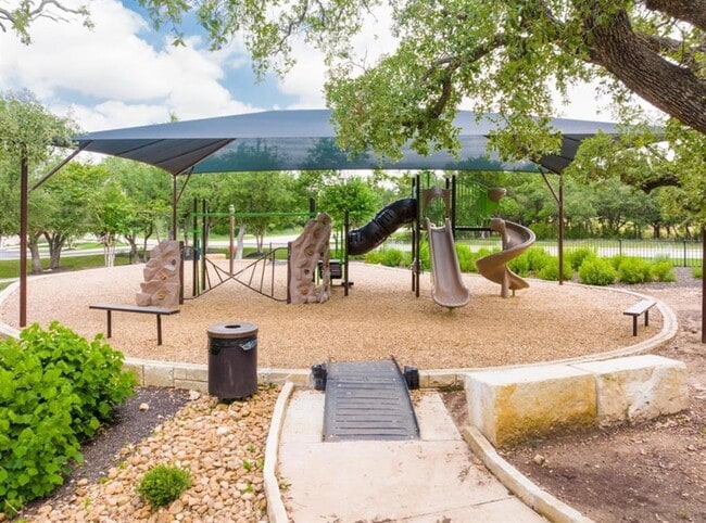 Building Photo - 4315 Hood Park Dr
