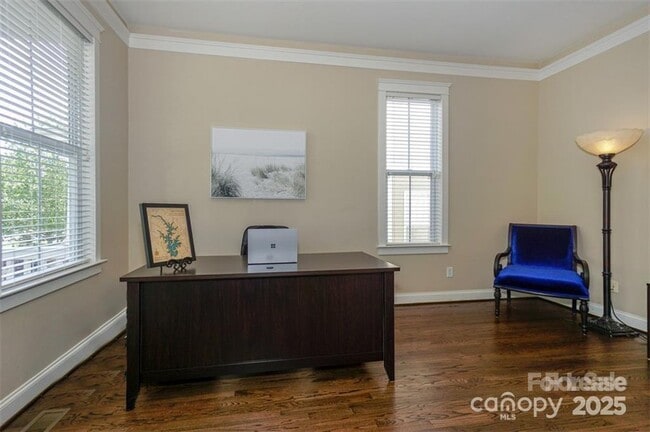 Building Photo - 188 Water Oak Dr