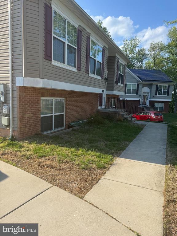 Building Photo - 6518 60th Ave