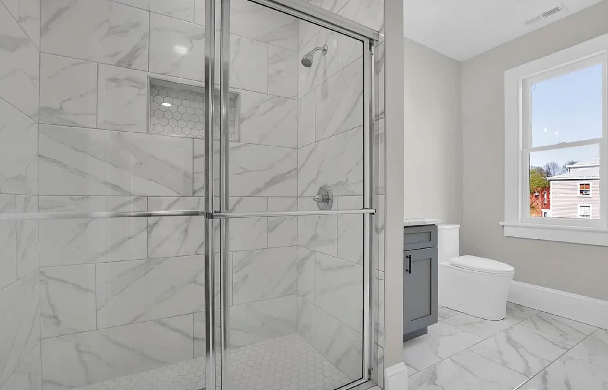 Building Photo - 507 W Washington St