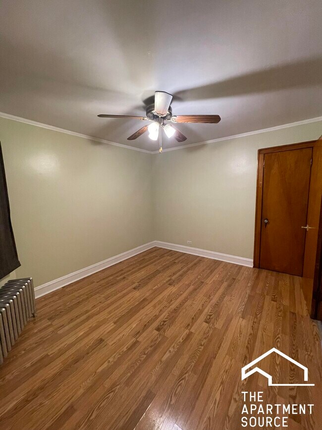 Building Photo - 5143 S Rockwell St