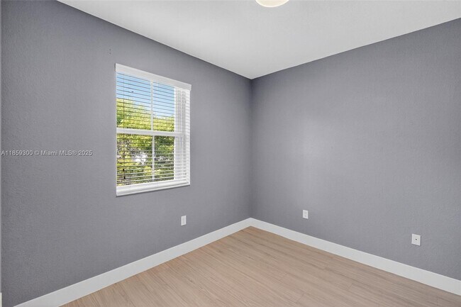 Building Photo - 14747 SW 25th Ln