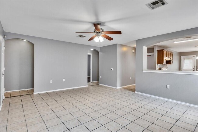 Building Photo - 12420 Sky Harbor Dr