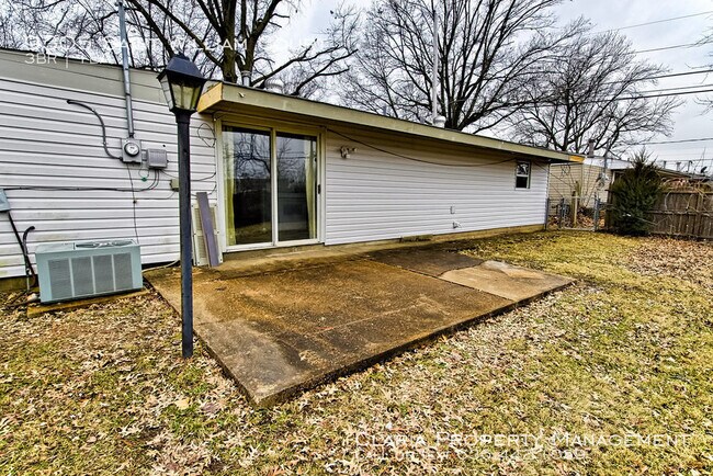 Building Photo - 9305 St William Ct
