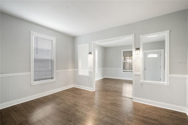Building Photo - 1211 E 17th Ave
