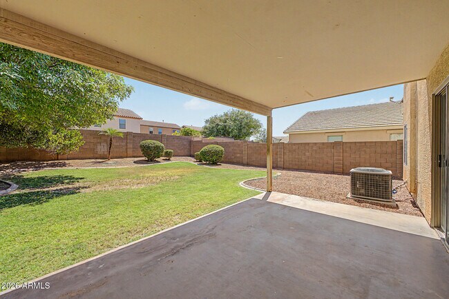 Building Photo - 4809 W Valencia Dr