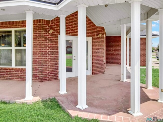 Building Photo - 2300 Reese Dr