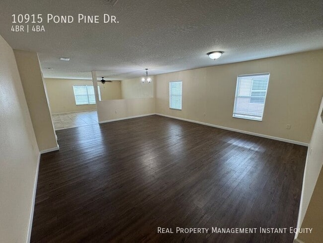 Building Photo - 10915 Pond Pine Dr