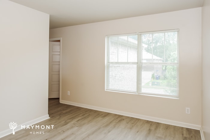Building Photo - 206 Sedgewick Dr