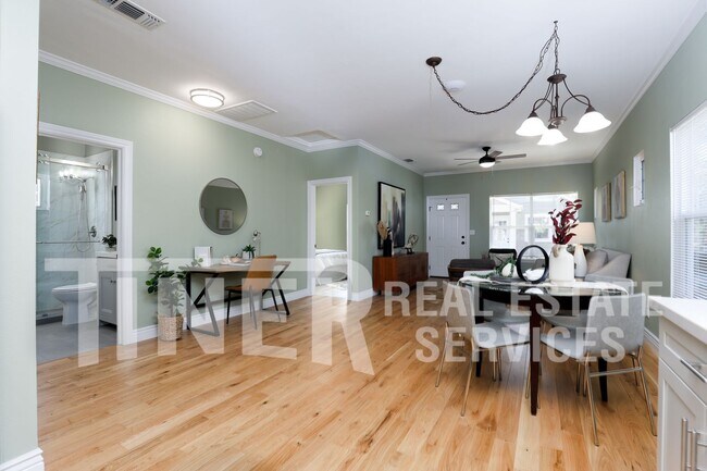 Building Photo - 2531 27th St