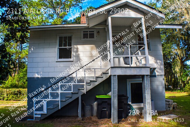Building Photo - 2311 A Allison Rd Beaufort, SC 29902