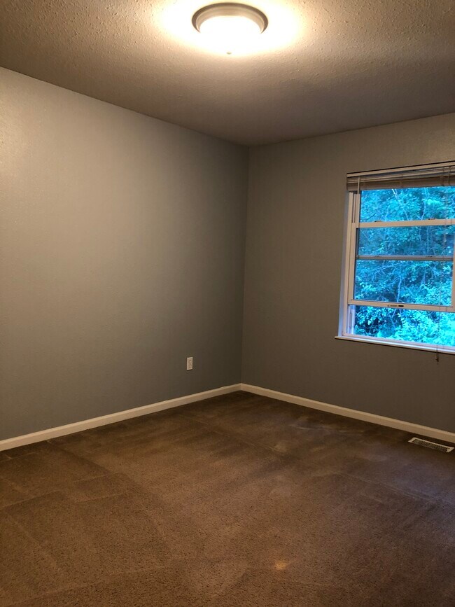 Building Photo - Graduate Gardens