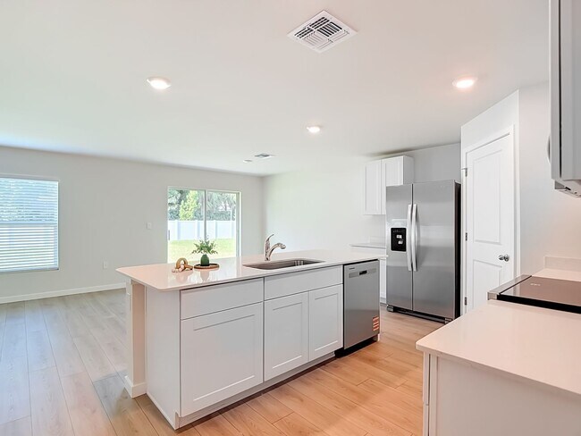 Building Photo - 14168 Hemingway Oaks Trl