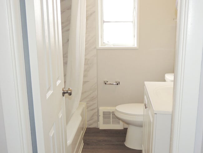 Building Photo - 710-712 E. 222nd St.