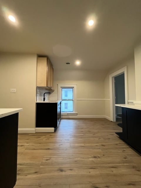Kitchen - 1380 E 43rd St