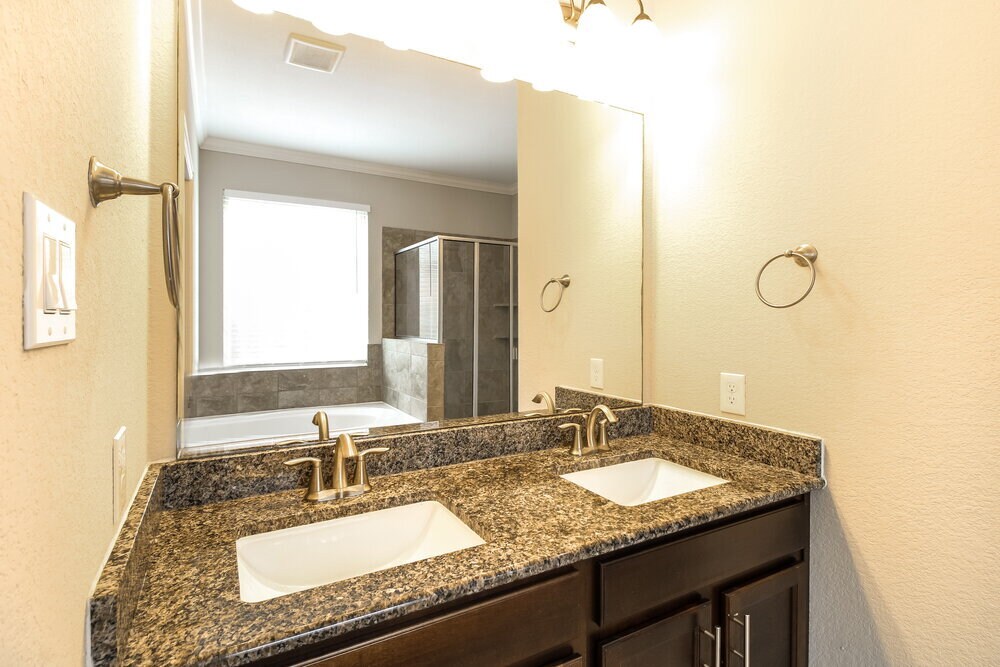 Building Photo - 23434 Banksia Dr