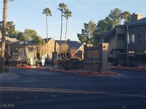 Building Photo - 2700 N Rainbow Blvd