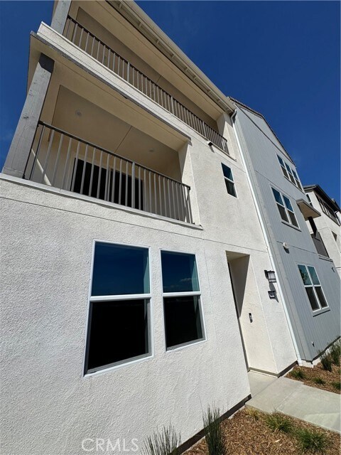 Building Photo - 26876 Rugged Rdg Ln