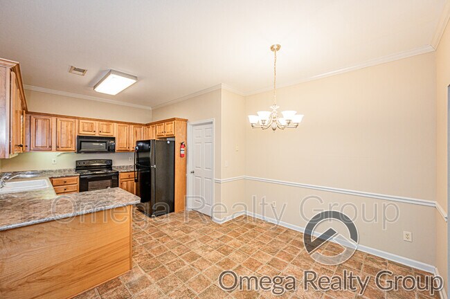 Building Photo - 205 Stonehaven Trace