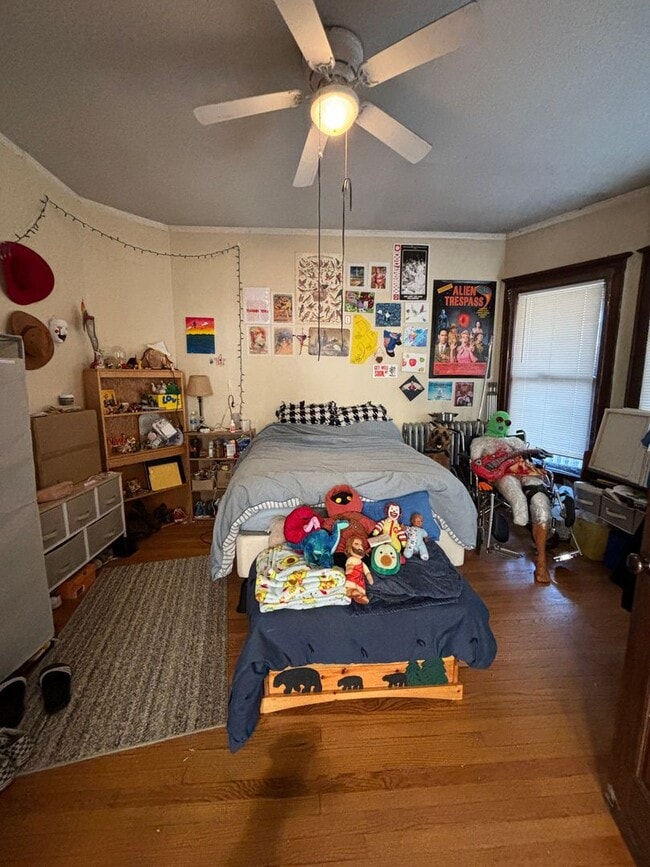 Building Photo - 2901 N Prospect Ave