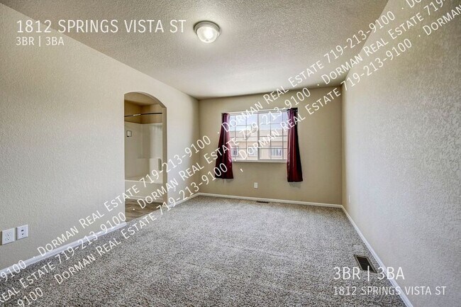 Building Photo - 1812 Springs Vista St