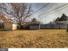 Building Photo - 203 Bluefield Rd