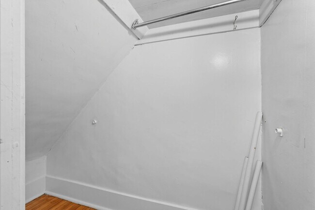 Building Photo - 6656-6656 Woodwell St