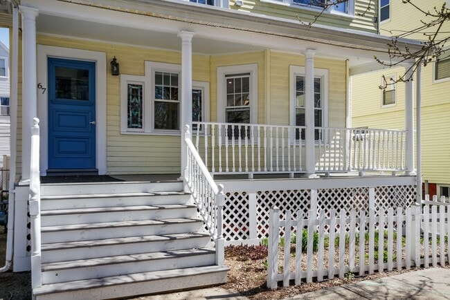 Building Photo - 67 Ossipee Rd