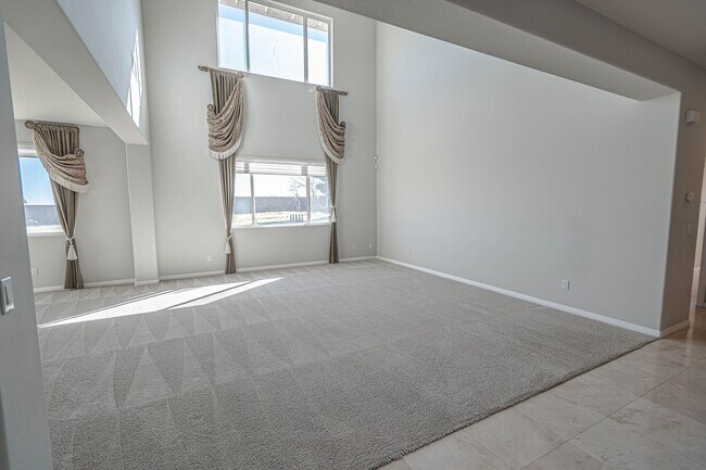 Building Photo - COMING SOON! Stunning 4-Bedroom Home for Rent in Palmdale!