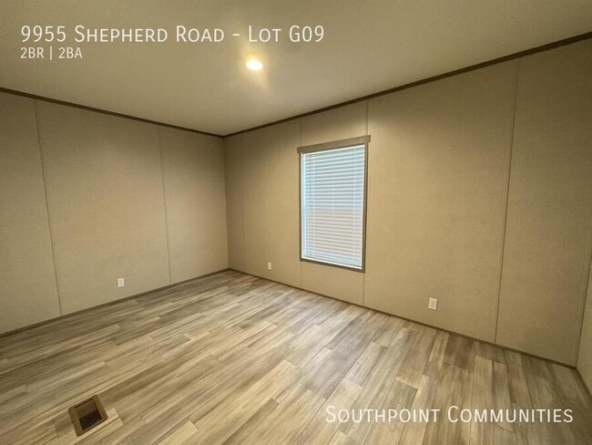 Building Photo - 9955 Shepherd Rd