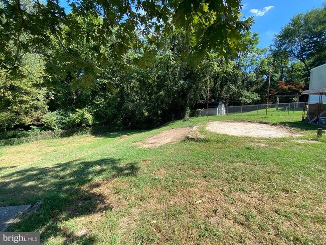 Building Photo - 311 Colby Cir