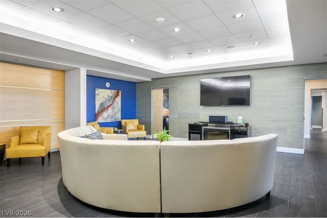 Building Photo - 200 W Sahara Ave