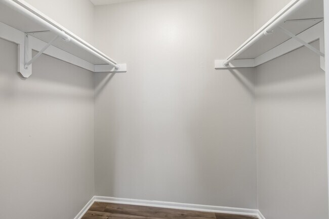 Building Photo - 1344 Camden Way