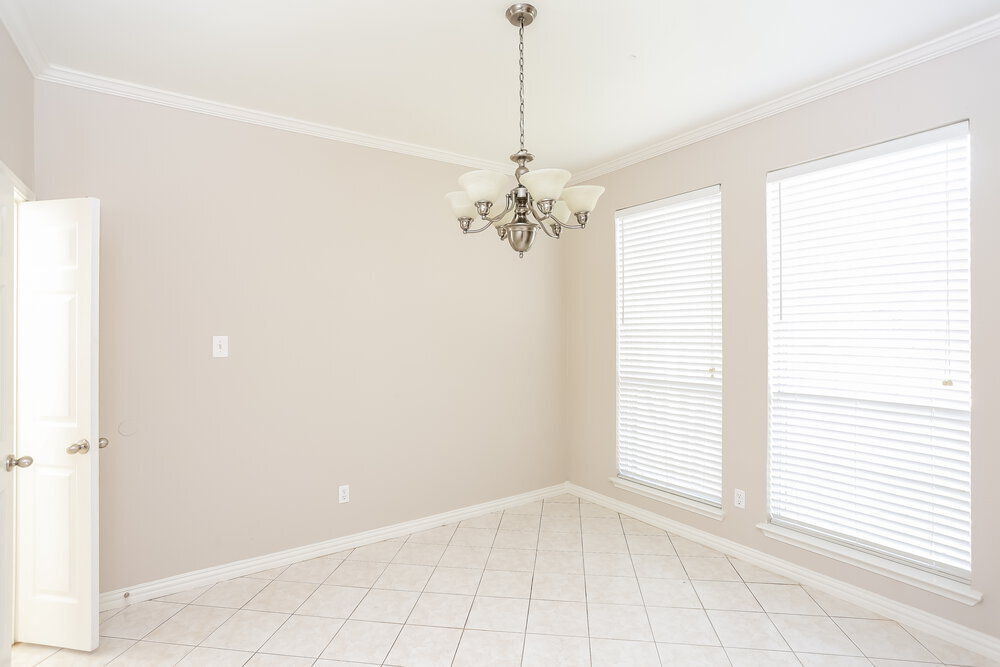 Building Photo - 2128 Amber Springs