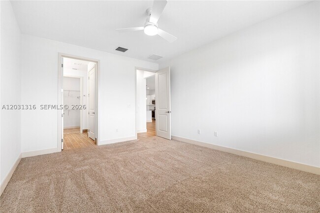 Building Photo - 7305 Ivory Spring Brilliance