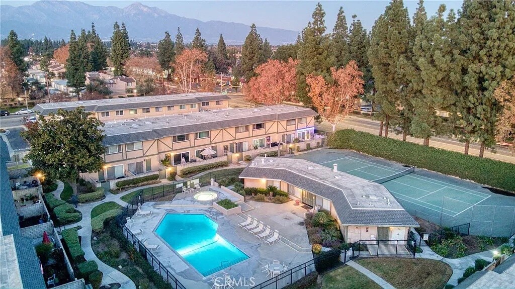 Top View of the Building - 1103 W Francis St