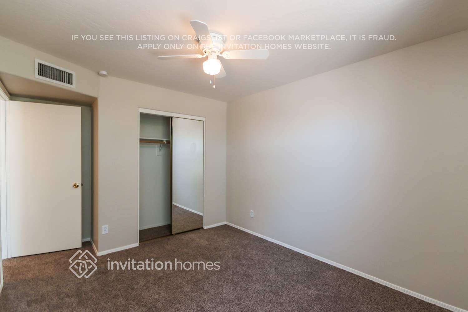Building Photo - 1014 E Hearne Way