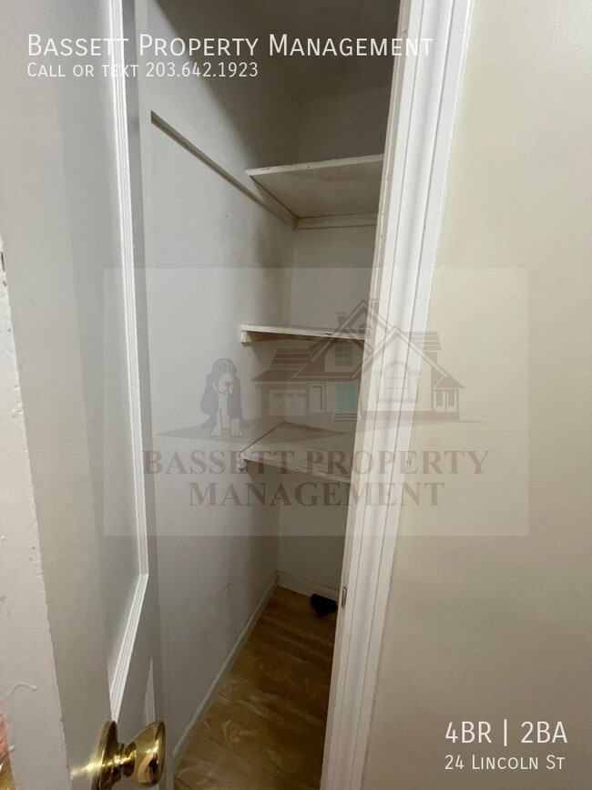 Building Photo - 24 Lincoln St