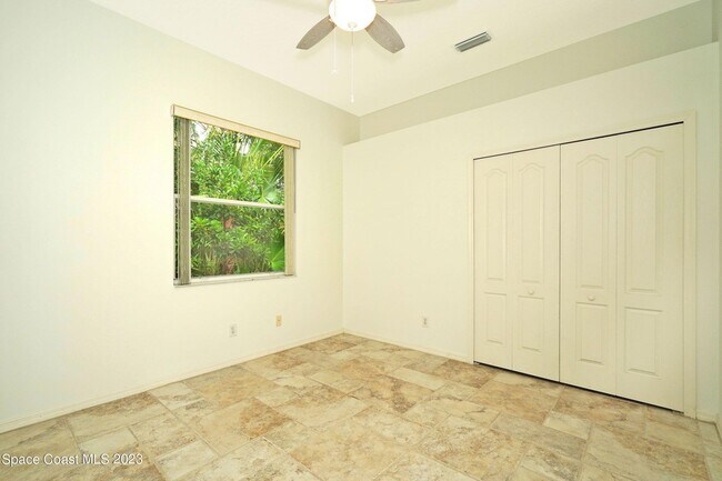 Building Photo - 1521 Wilmington Dr